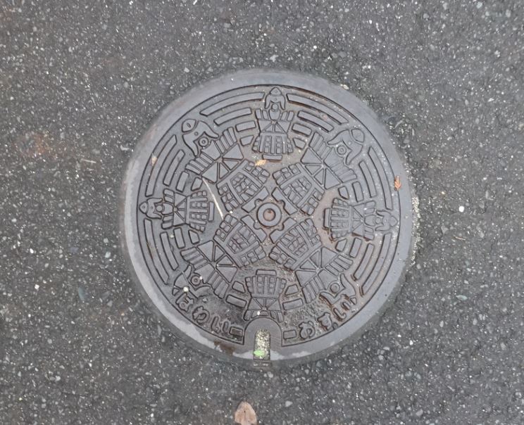 85-3_manhole