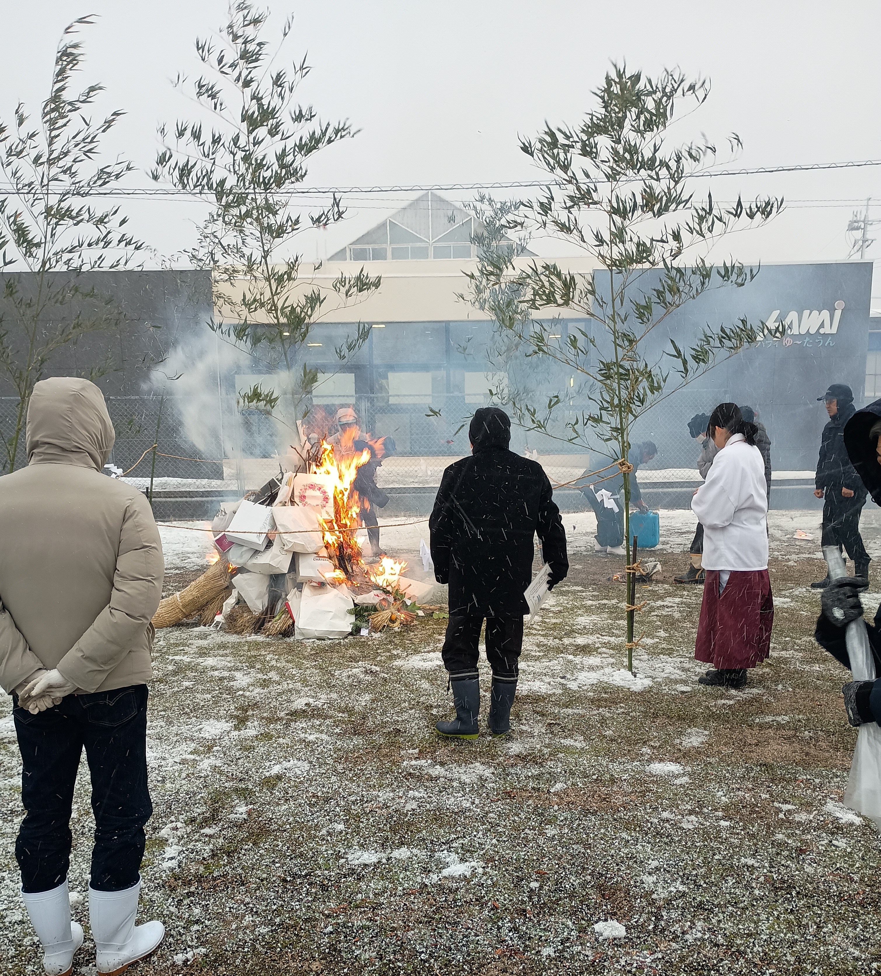 821-2_tonndomatsuri_20260111