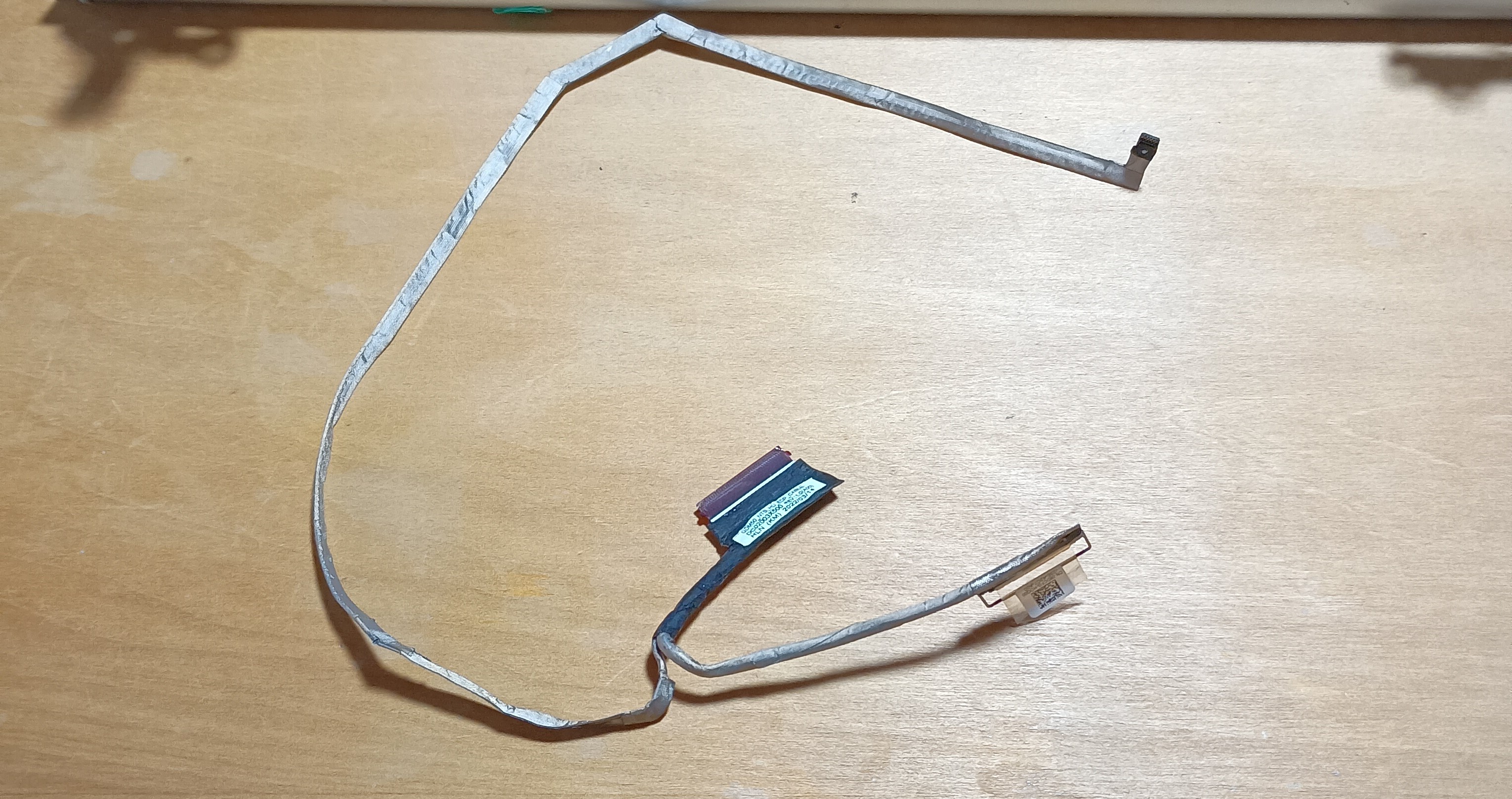 824-2_laptop_20251229