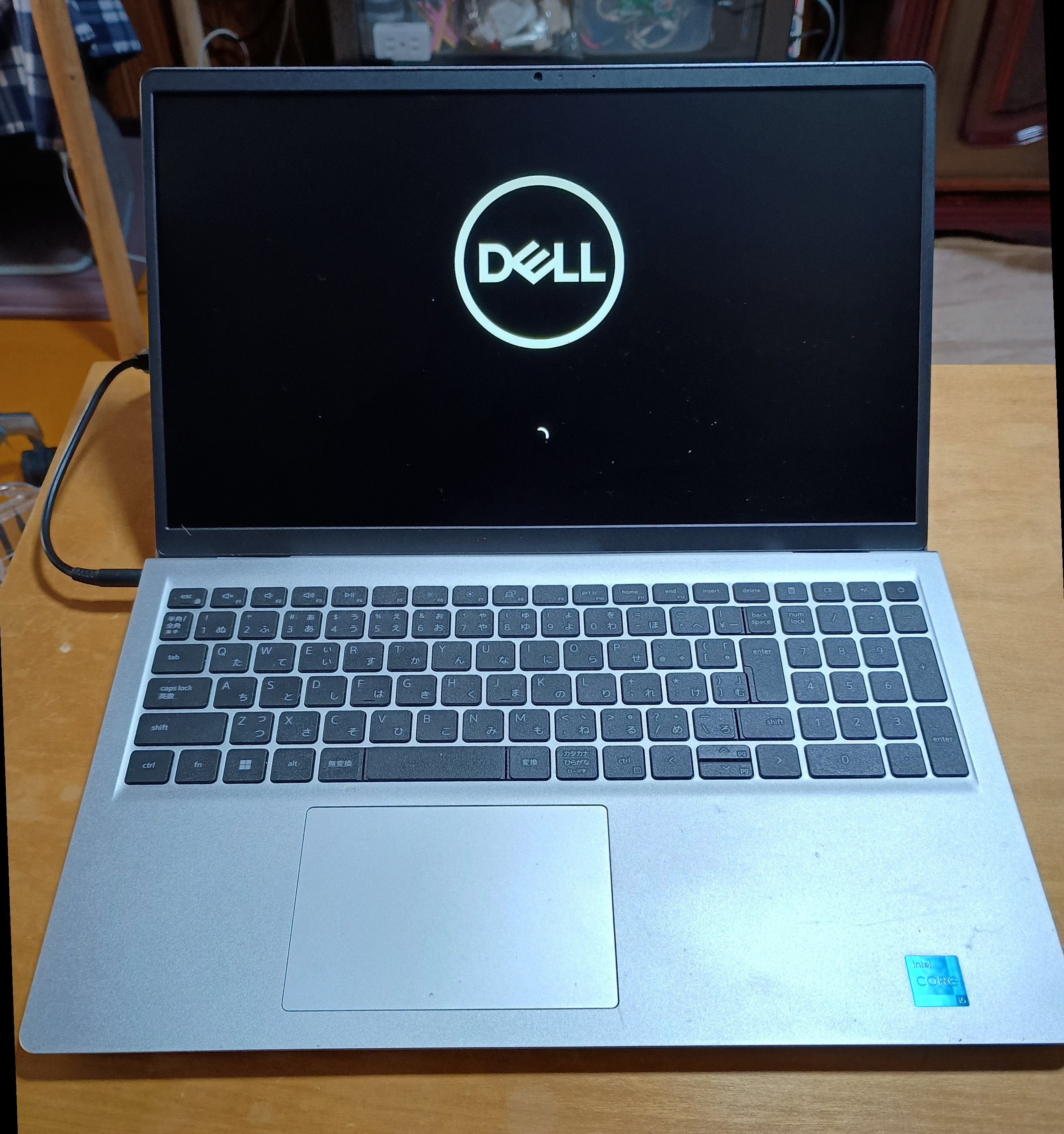 825-2_laptop2_20260117