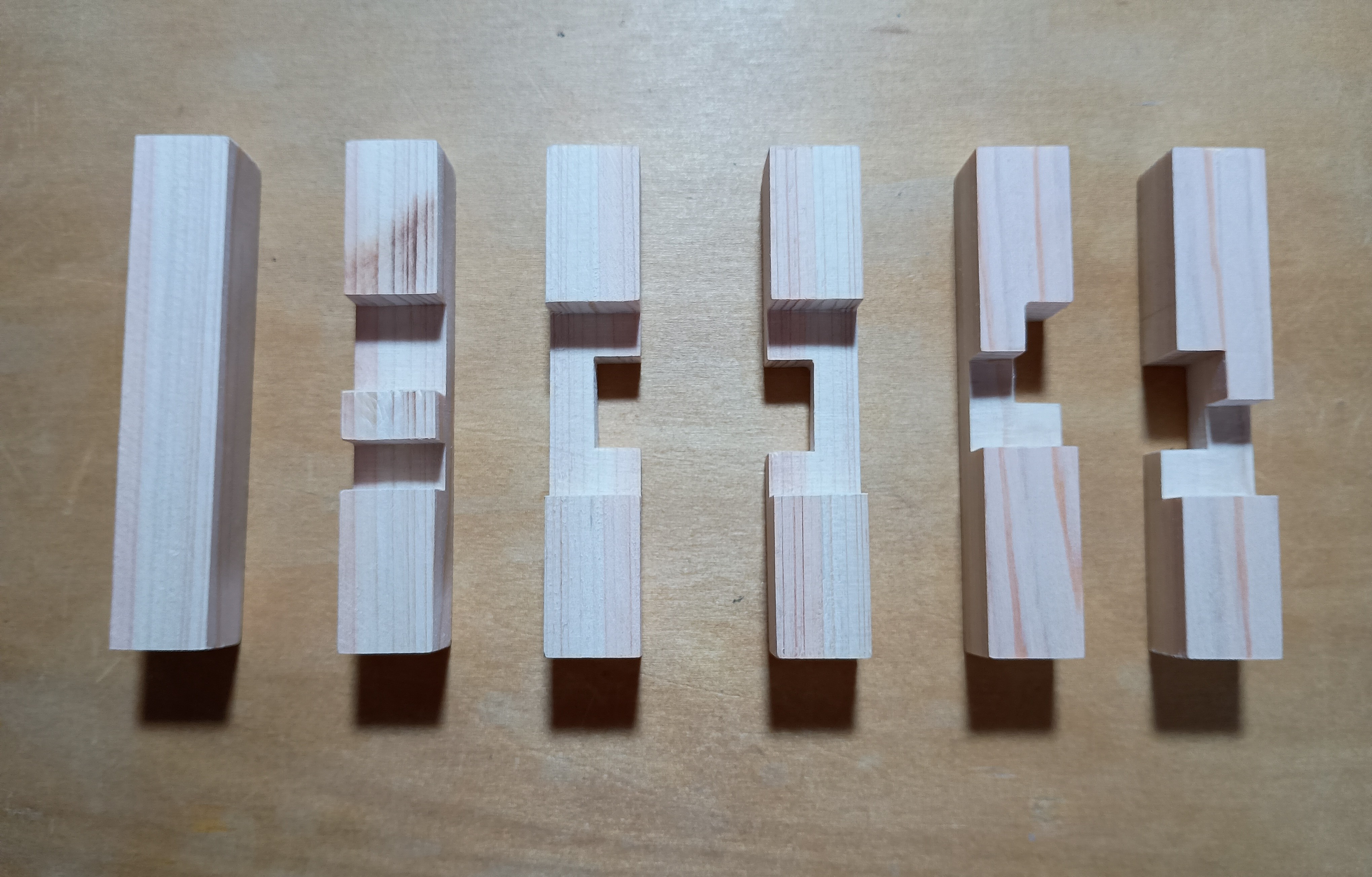 832-2_6-piece-burr-puzzle-2